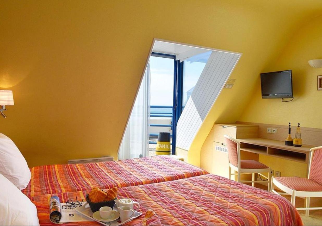 Breiz Armor Hotell Pouldreuzic Rum bild