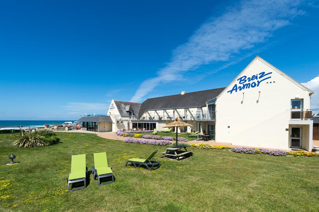 Breiz Armor Hotell Pouldreuzic Exteriör bild